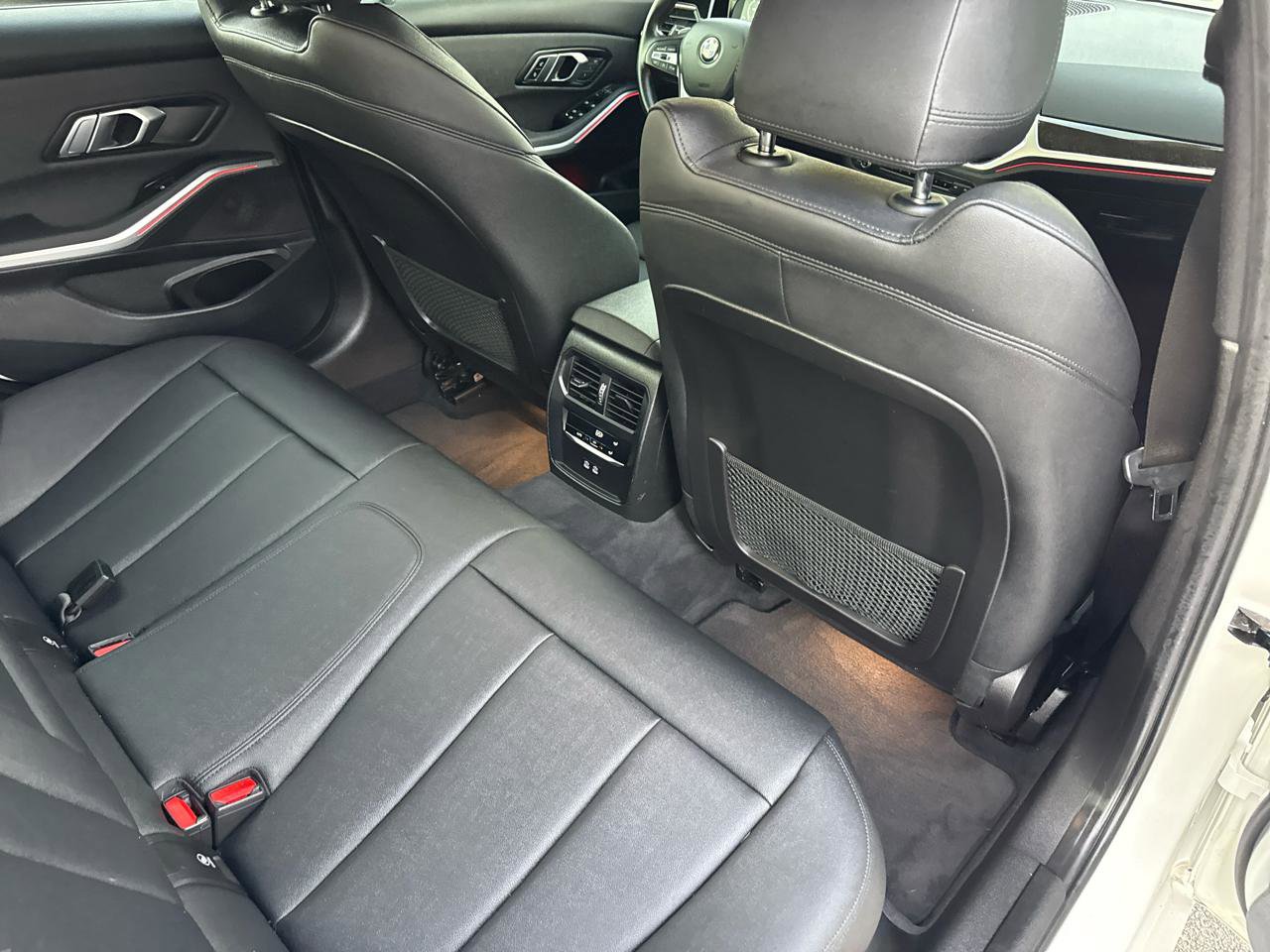 Used 2021 BMW 330i xDrive Sedan w/ Premium Package image 37