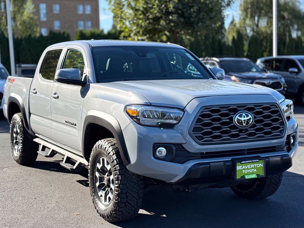 Used 2020 Toyota Tacoma TRD Off-Road w/ TRD Premium Off Road Package AWD/4WD image 7