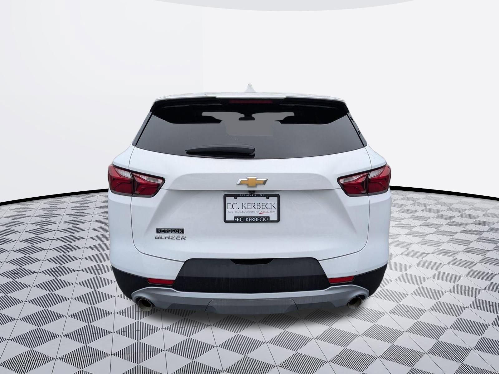 Used 2022 Chevrolet Blazer LT FWD image 6