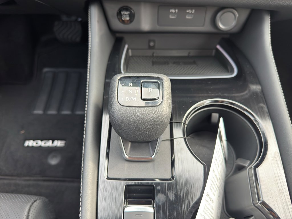 New 2026 Nissan Rogue Platinum image 15