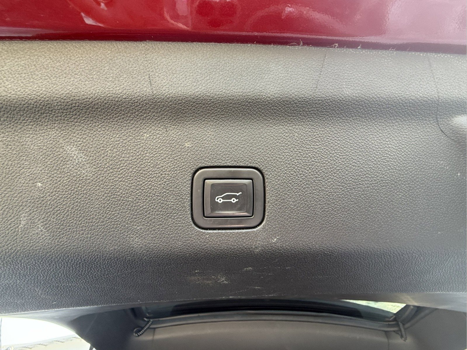 Used 2022 Chevrolet Tahoe RST w/ Luxury Package image 33