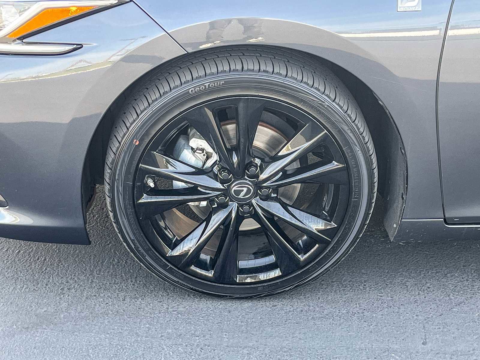 Used 2023 Lexus ES 350 F Sport image 9