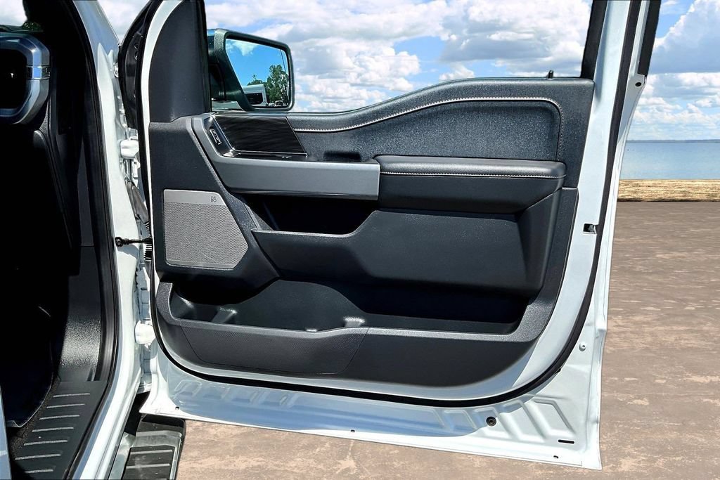 Used 2024 Ford F150 Lariat w/ Tow/Haul Package AWD/4WD image 31
