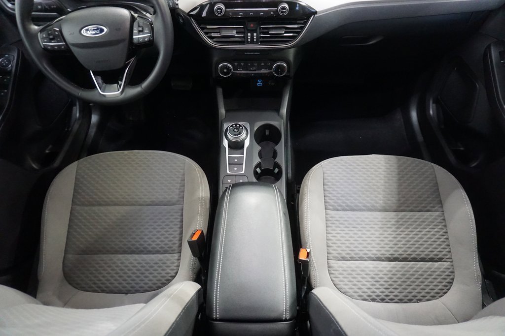 Used 2022 Ford Escape SE w/ Cold Weather Package image 29