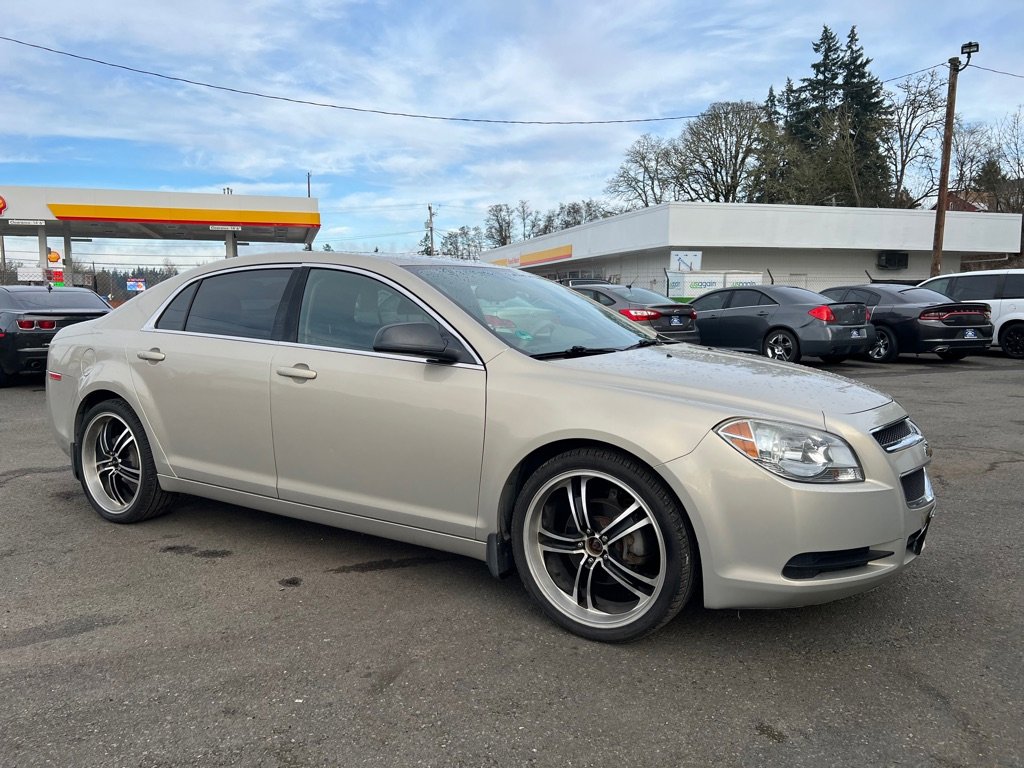 Used 2011 Chevrolet Malibu LS image 16