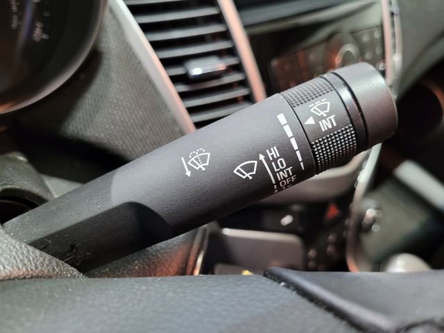 Used 2016 Chevrolet Cruze LT image 33