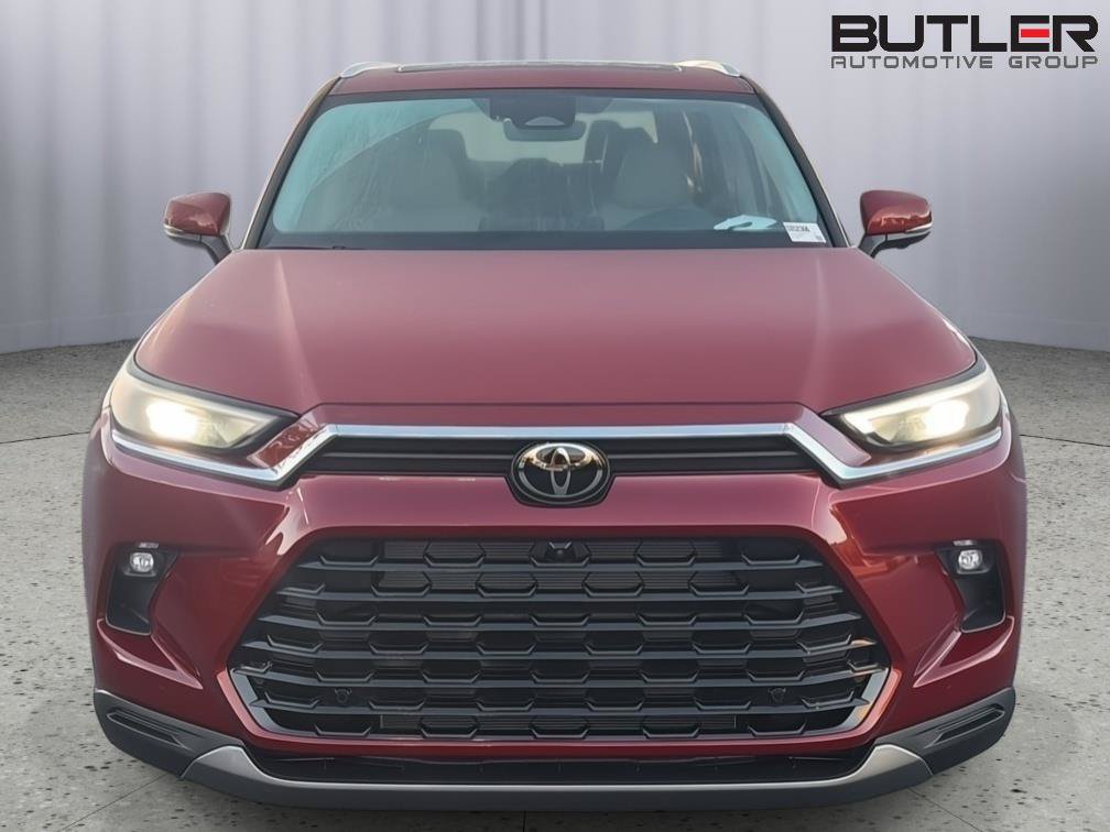 New 2026 Toyota Grand Highlander FWD image 9