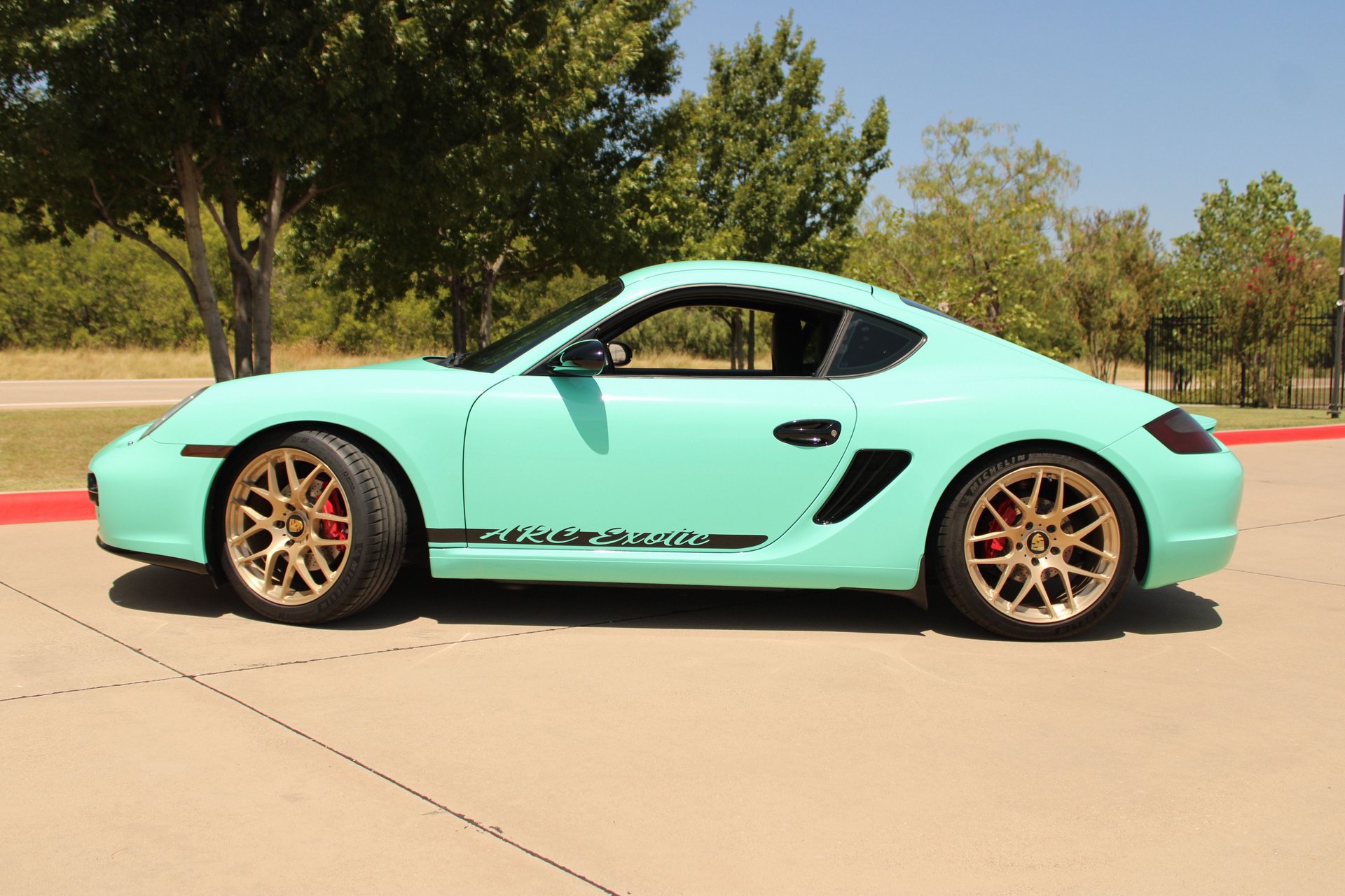 Used 2006 Porsche Cayman S RWD image 6