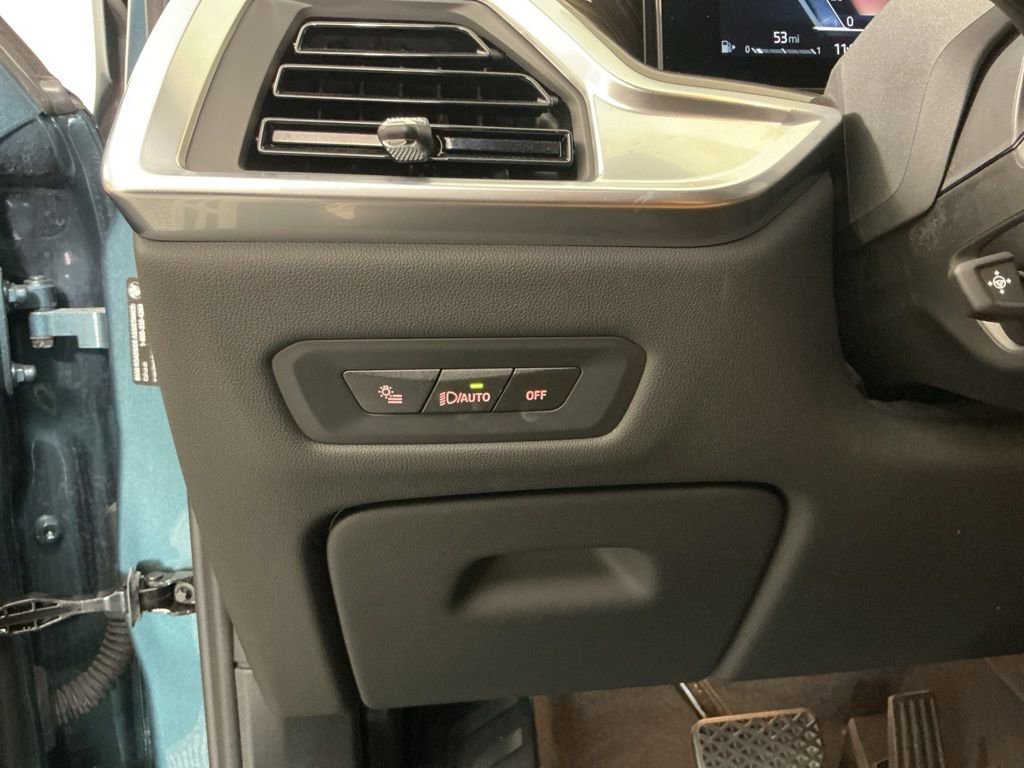 Certified 2024 BMW X5 sDrive40i w/ Parking Assistance Package RWD image 16