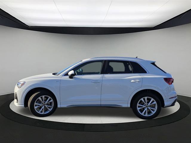Certified 2022 Audi Q3 2.0T Premium Plus image 4