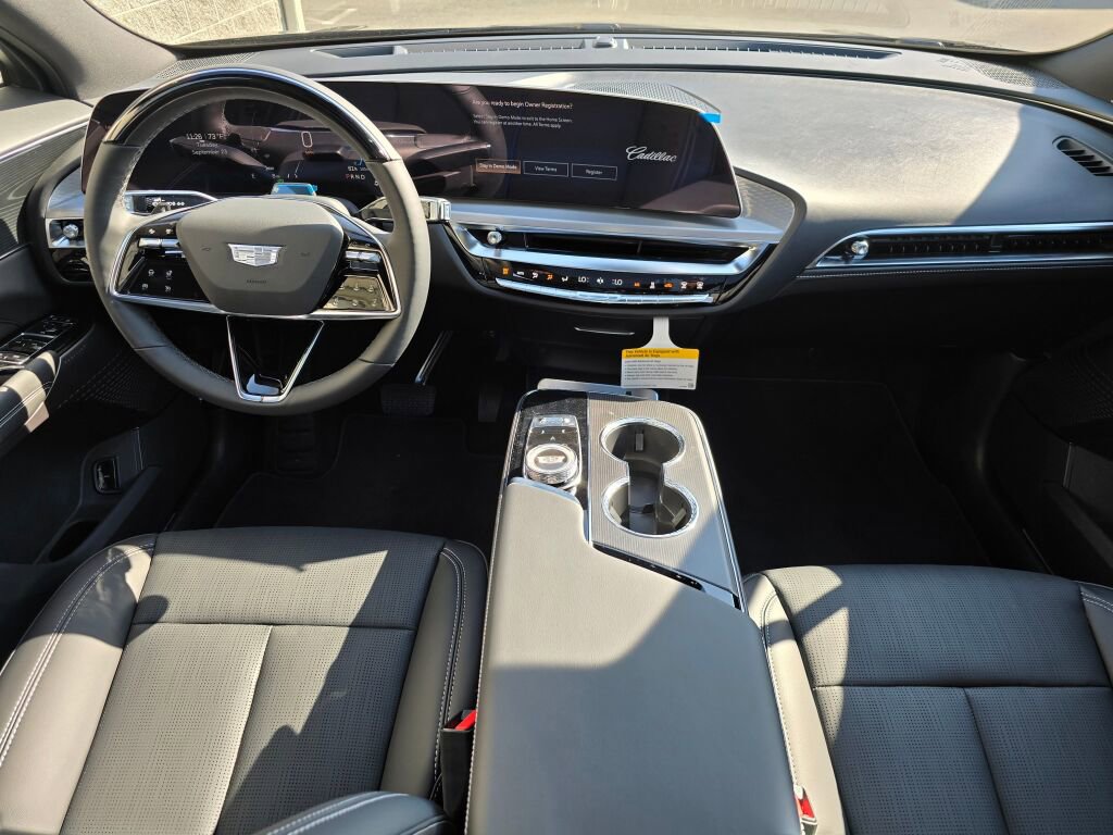 New 2026 Cadillac Lyriq Luxury image 19