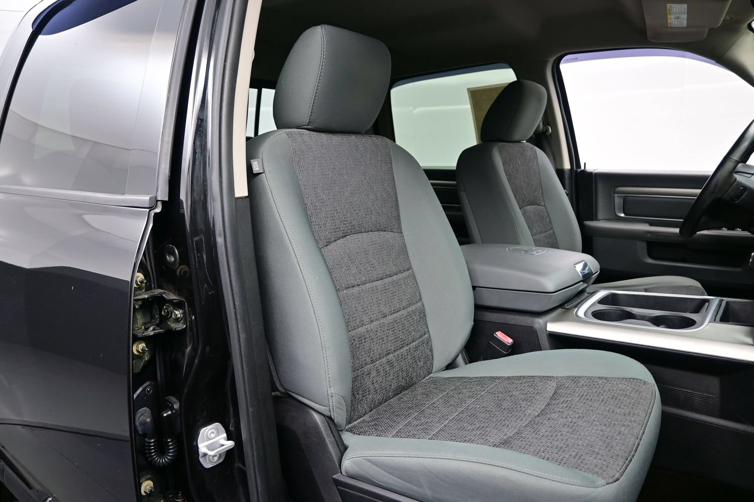 Used 2016 RAM 1500 Big Horn AWD/4WD image 17