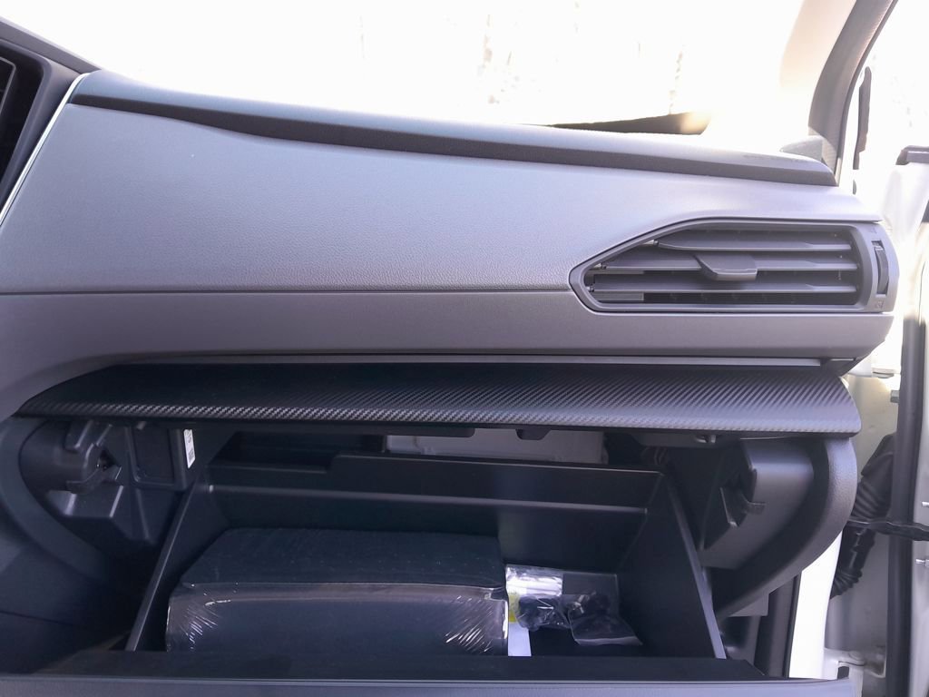 Certified 2025 Subaru Crosstrek 2.0i Premium image 36