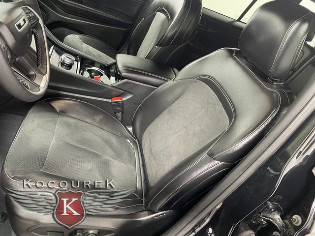 Used 2023 Jeep Grand Cherokee Altitude image 12