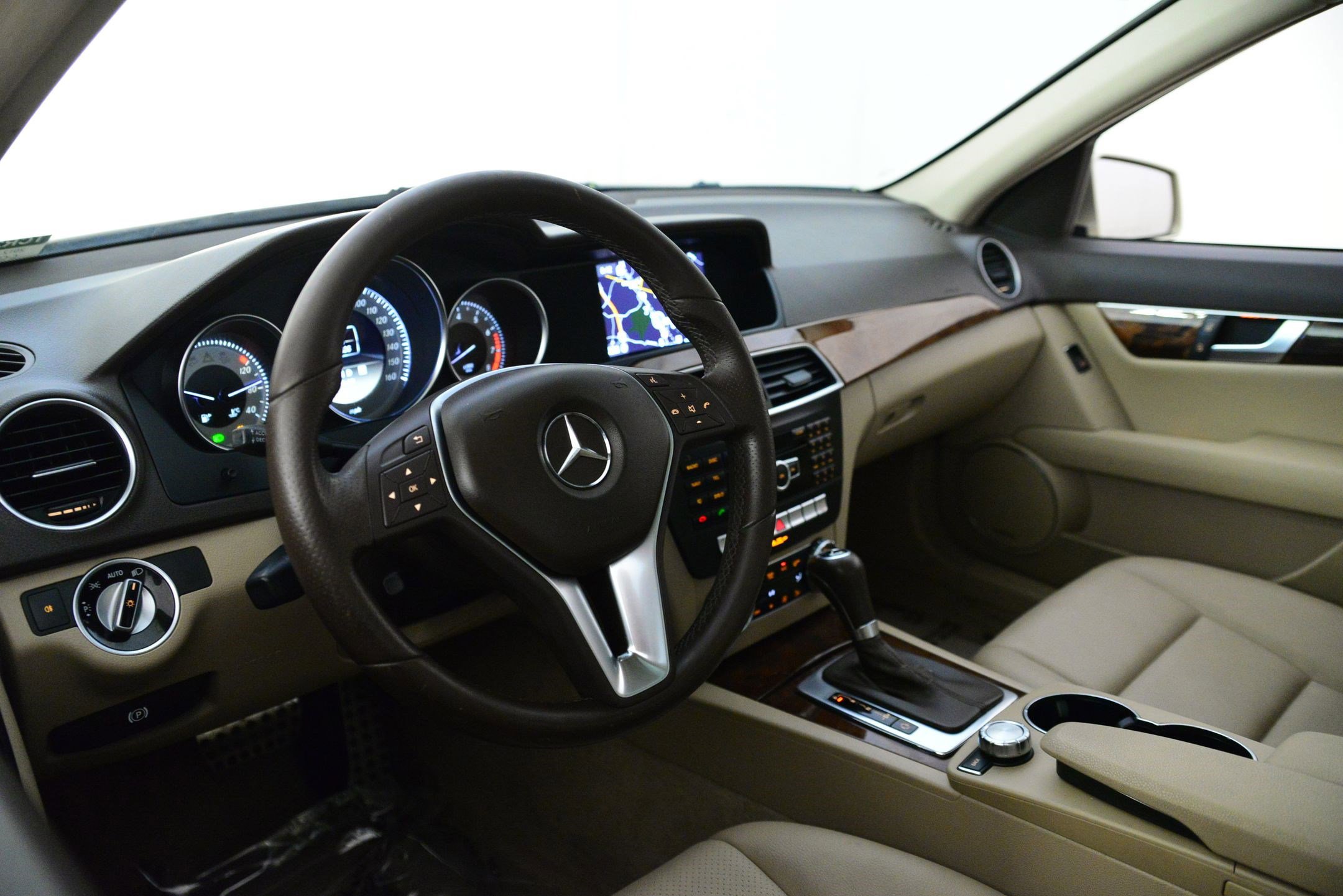 Used 2012 Mercedes-Benz C 300 Sport w/ Premium 1 Pkg image 27