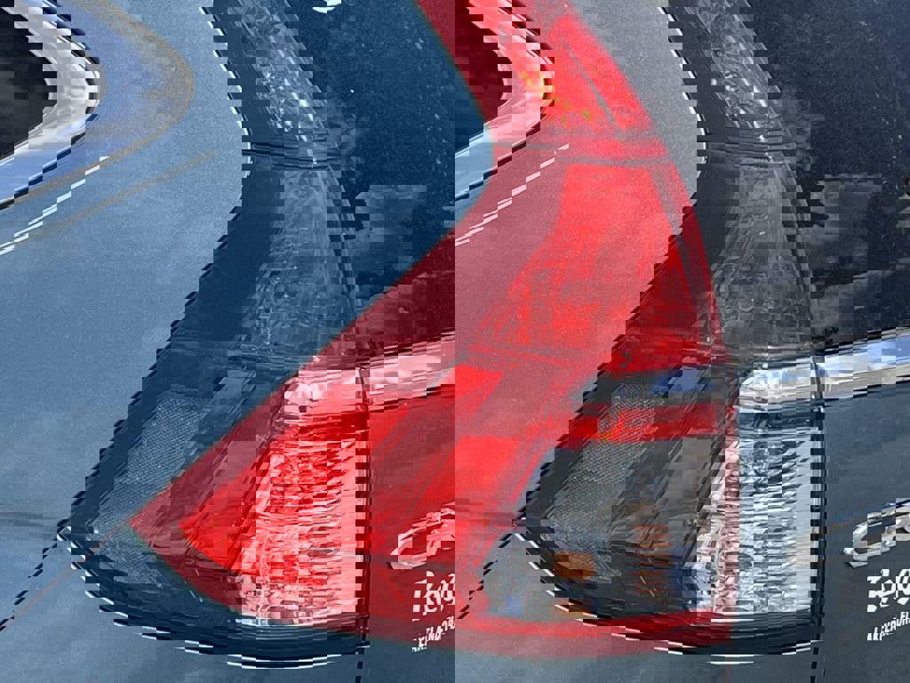 Used 2015 Honda CR-V Touring image 11