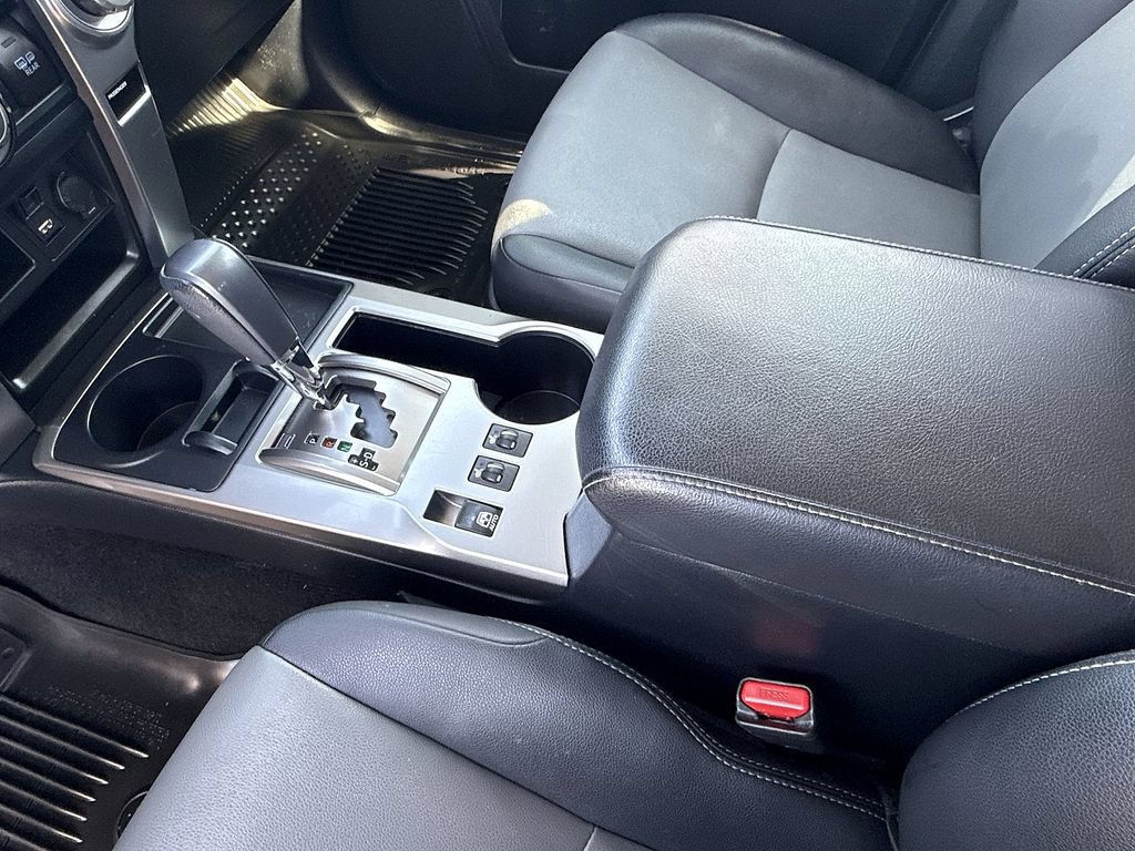 Used 2023 Toyota 4Runner SR5 Premium w/ Moonroof Package RWD image 22