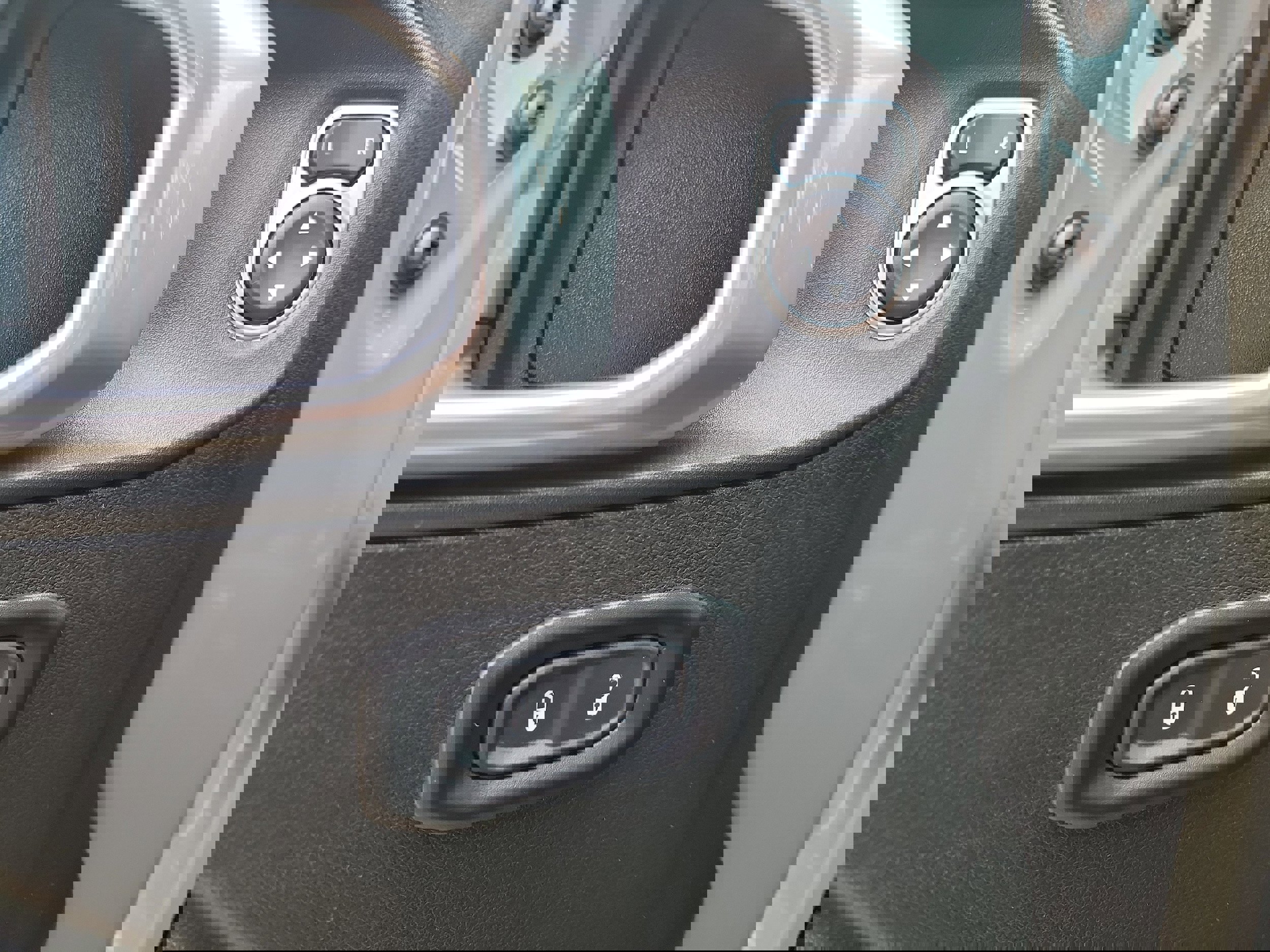 Used 2022 Jeep Wrangler Unlimited Sport image 15