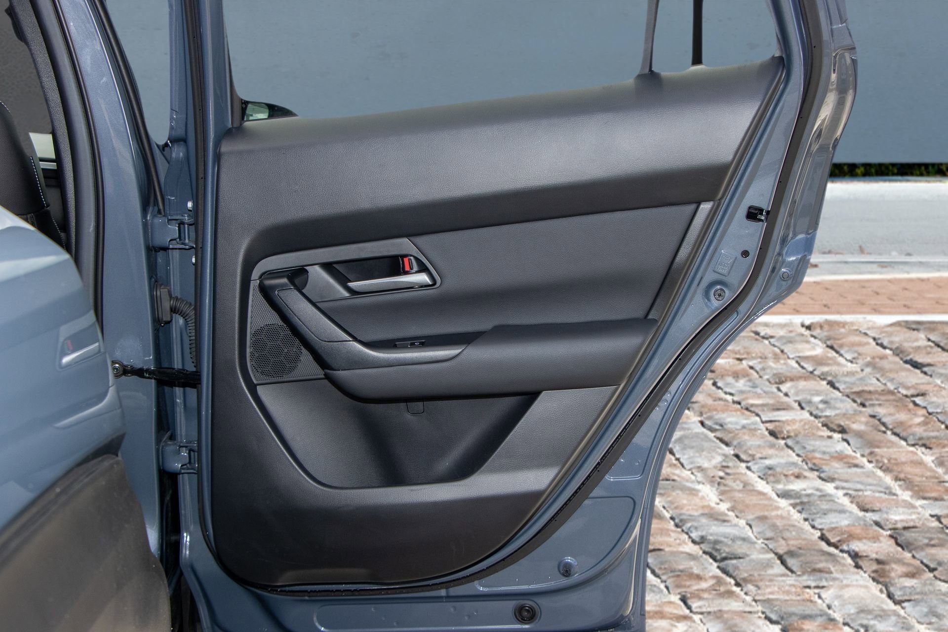 Used 2025 MAZDA CX-50 AWD 2.5 S w/ Weather Package image 19