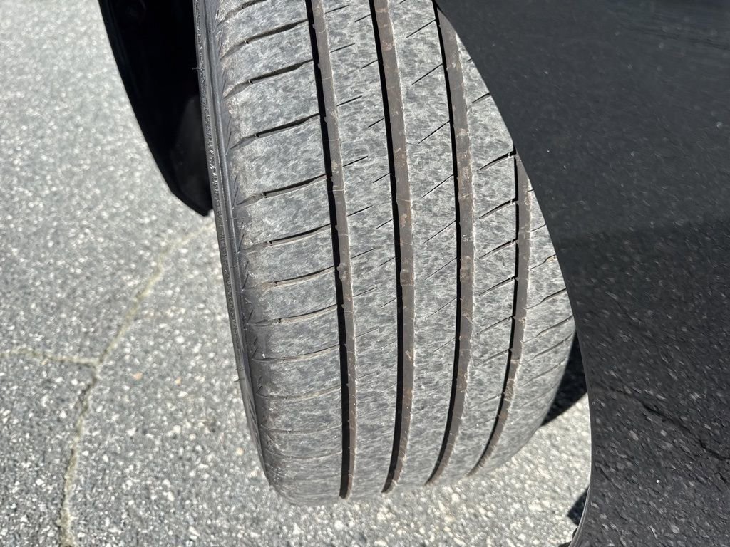 Used 2024 Nissan Z Performance w/ Floor Mat Package image 26