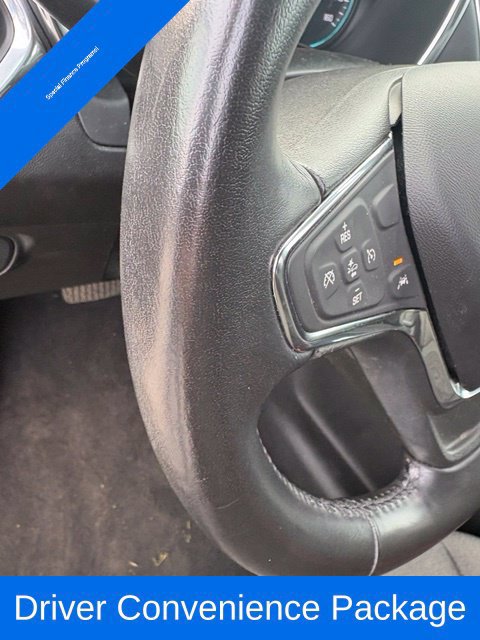 Used 2020 Chevrolet Equinox LT w/ Driver Convenience Package AWD/4WD image 16