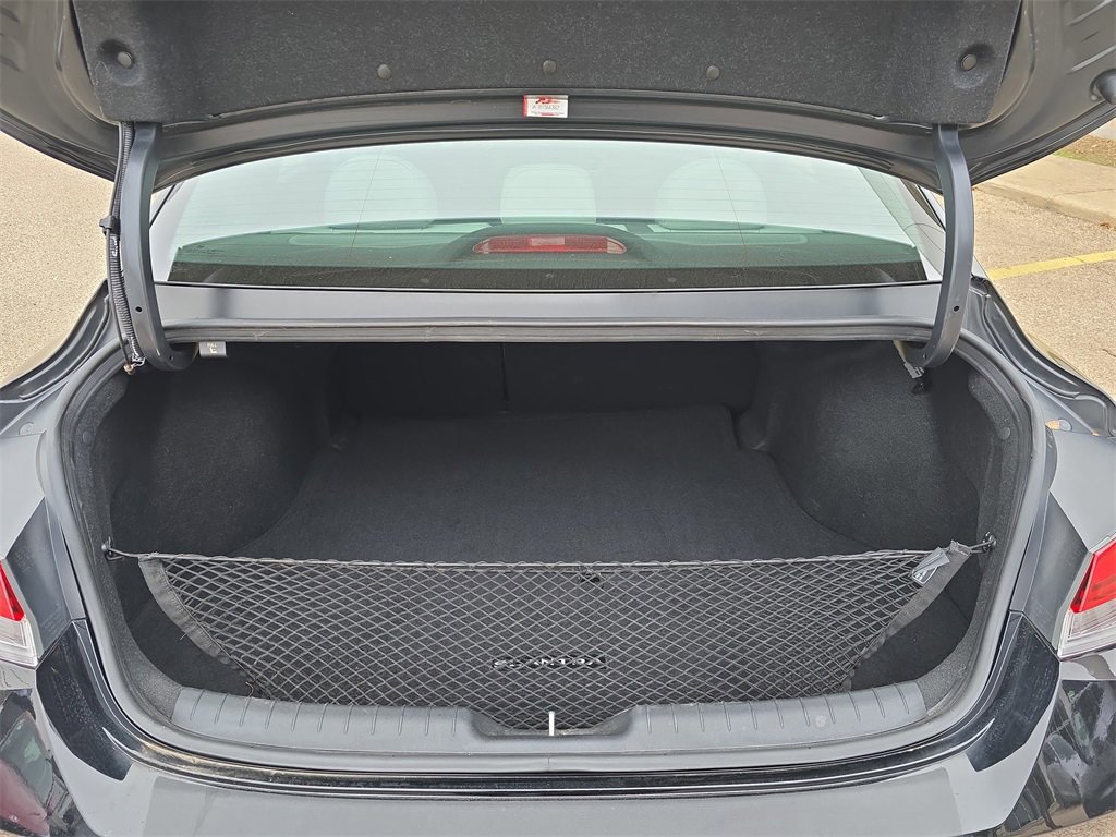 Certified 2022 Hyundai Elantra Limited image 12