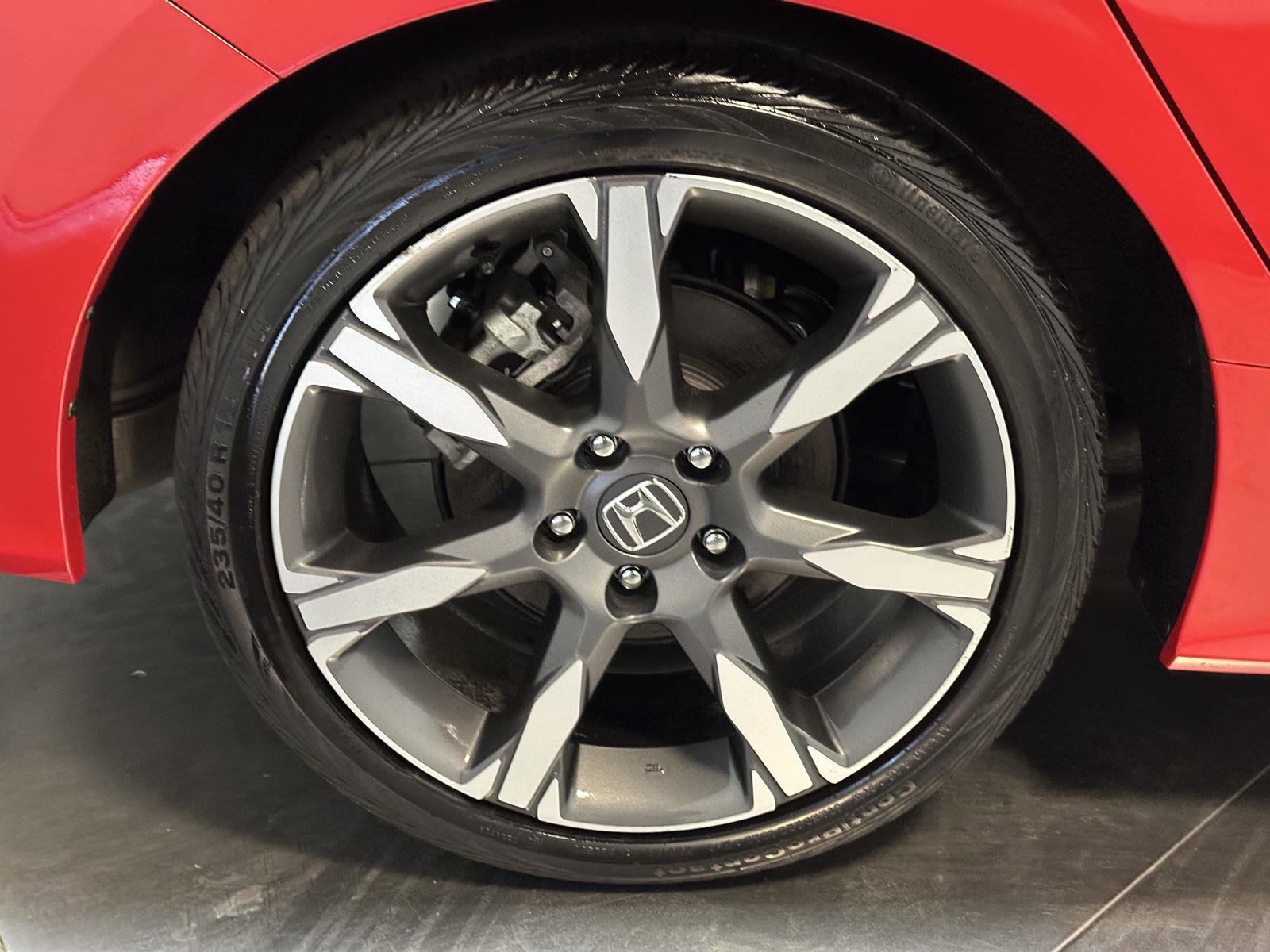 Certified 2025 Honda Civic Sport Touring image 16