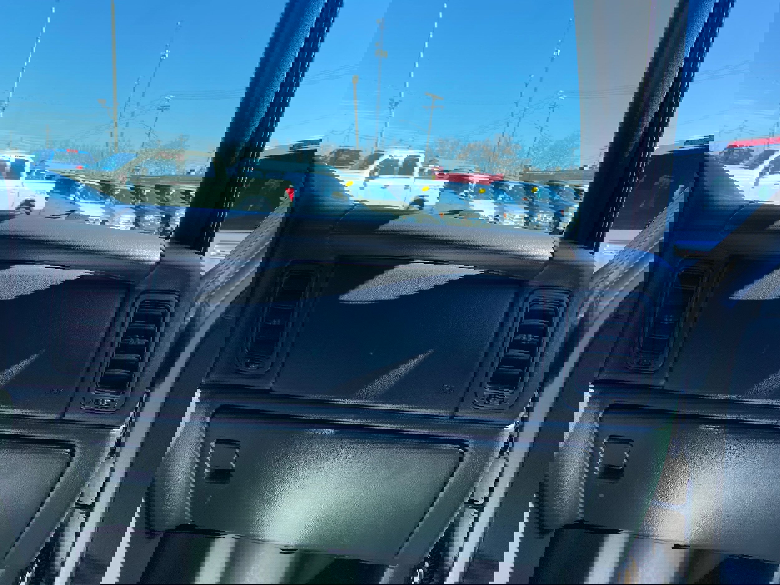 Used 2002 Chevrolet Silverado 1500 LT w/ Off-Road Pkg AWD/4WD image 16