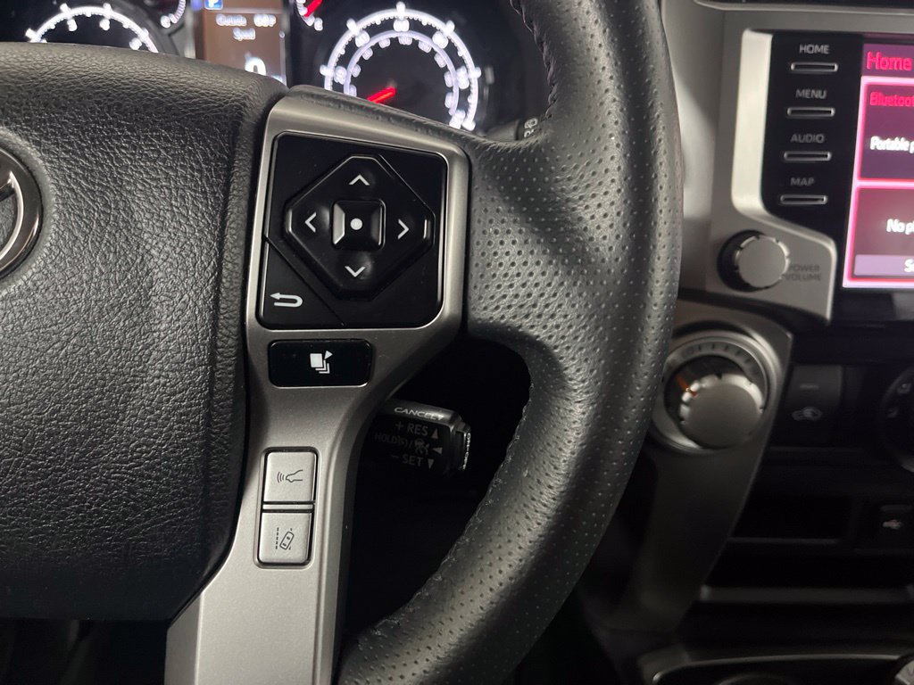 Used 2022 Toyota 4Runner SR5 AWD/4WD image 56