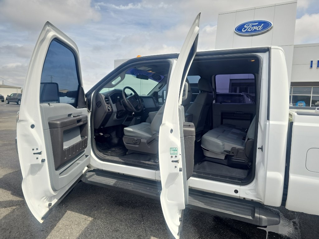 Used 2015 Ford F250 XL w/ Power Equipment Group image 11