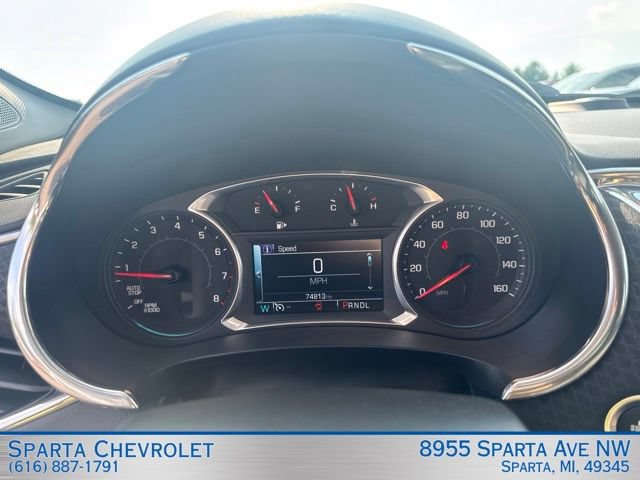 Used 2017 Chevrolet Malibu LT FWD image 15