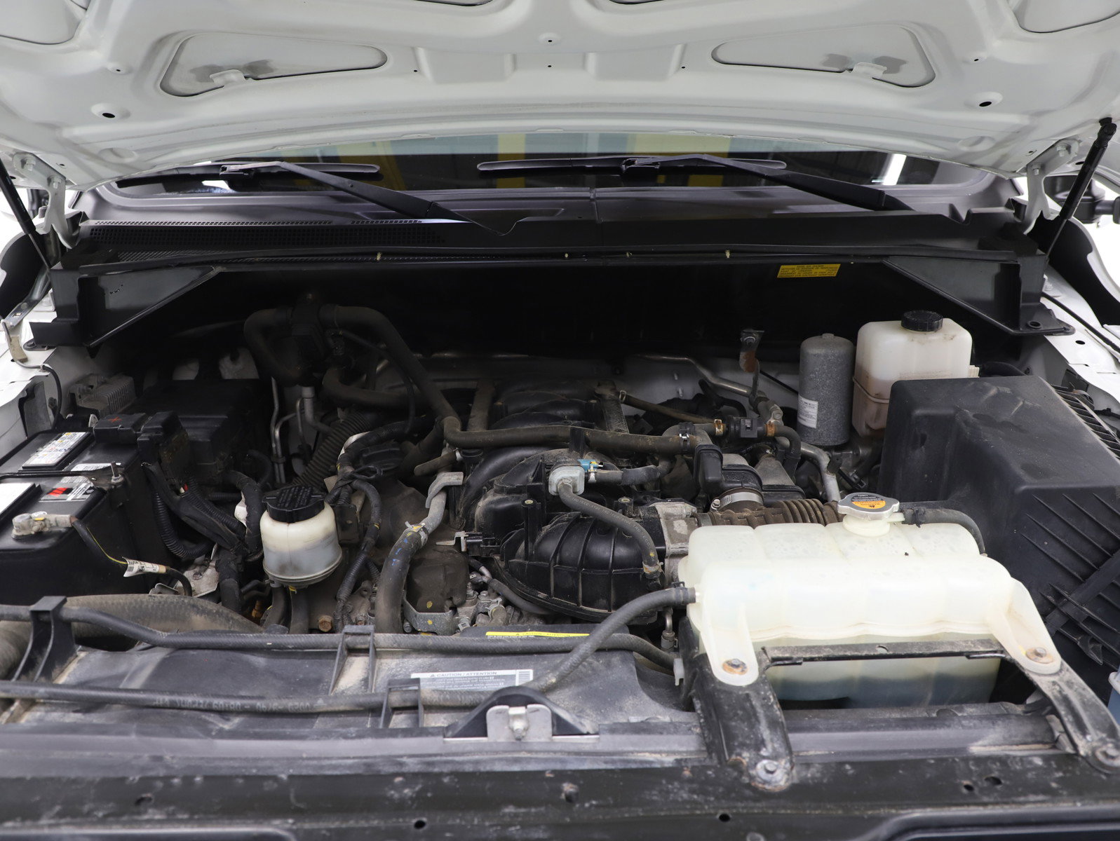 Used 2020 Nissan NV 3500 SL image 31