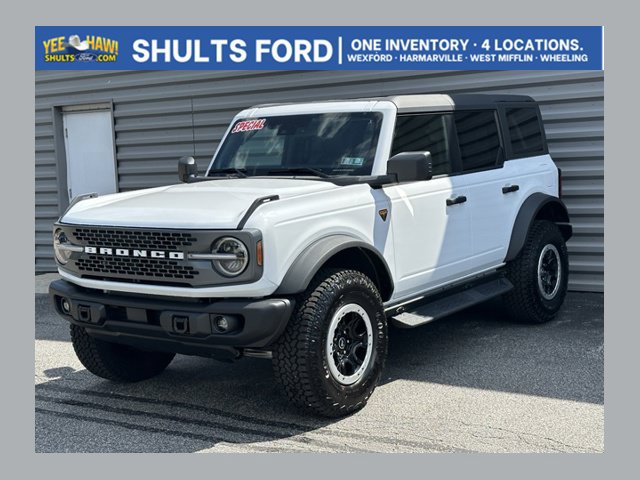 New 2026 Ford Bronco Badlands w/ Sasquatch Package