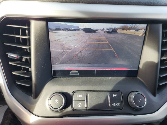 Used 2023 GMC Acadia SLE w/ Driver Convenience Package image 44