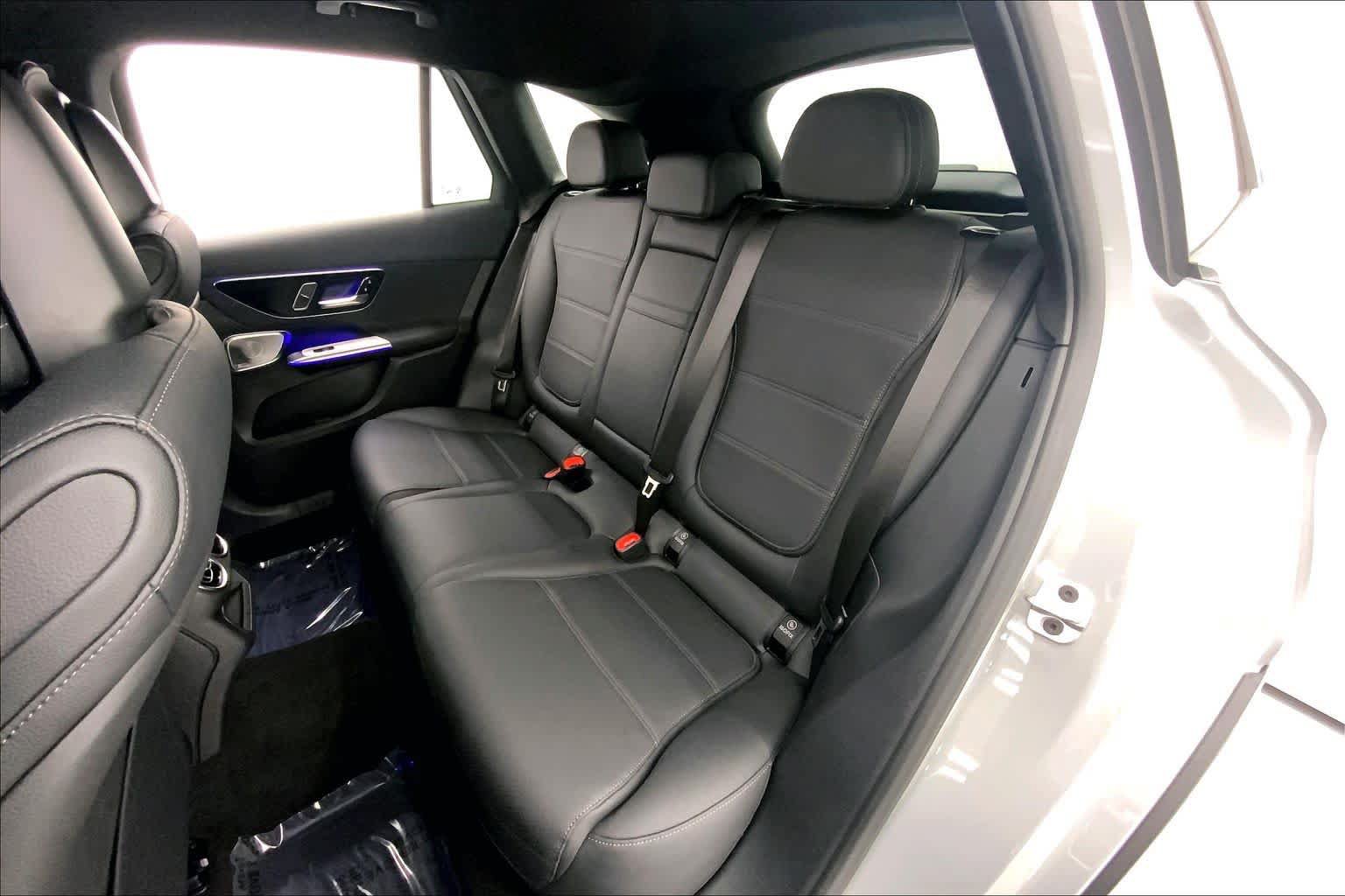 Used 2026 Mercedes-Benz GLC 300 image 17