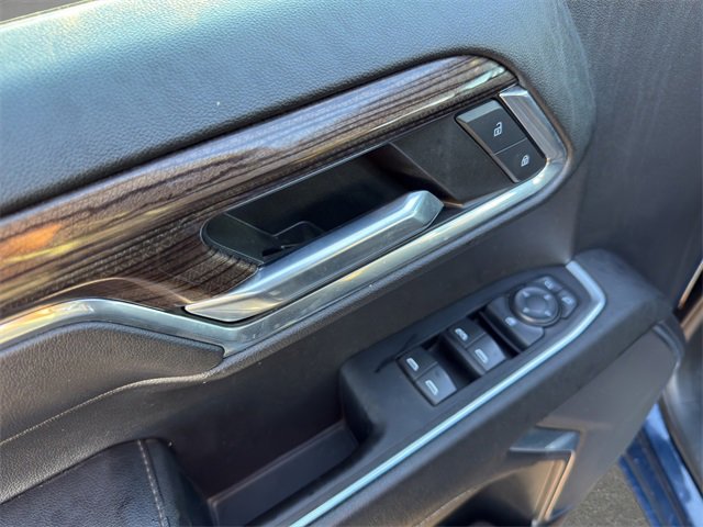 Used 2023 Chevrolet Silverado 1500 RST image 12