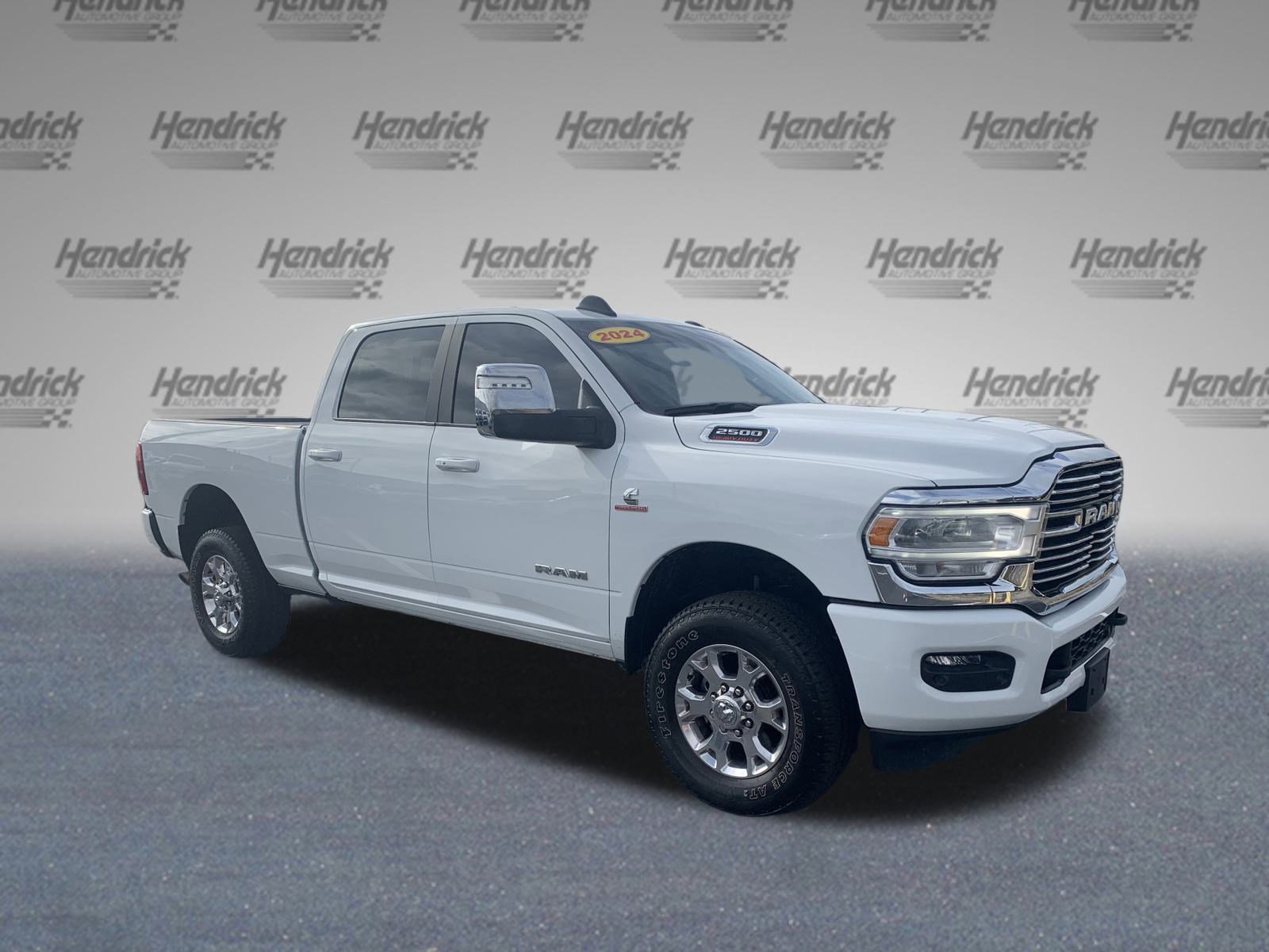 Used 2024 RAM 2500 Laramie w/ Safety Group AWD/4WD image 2
