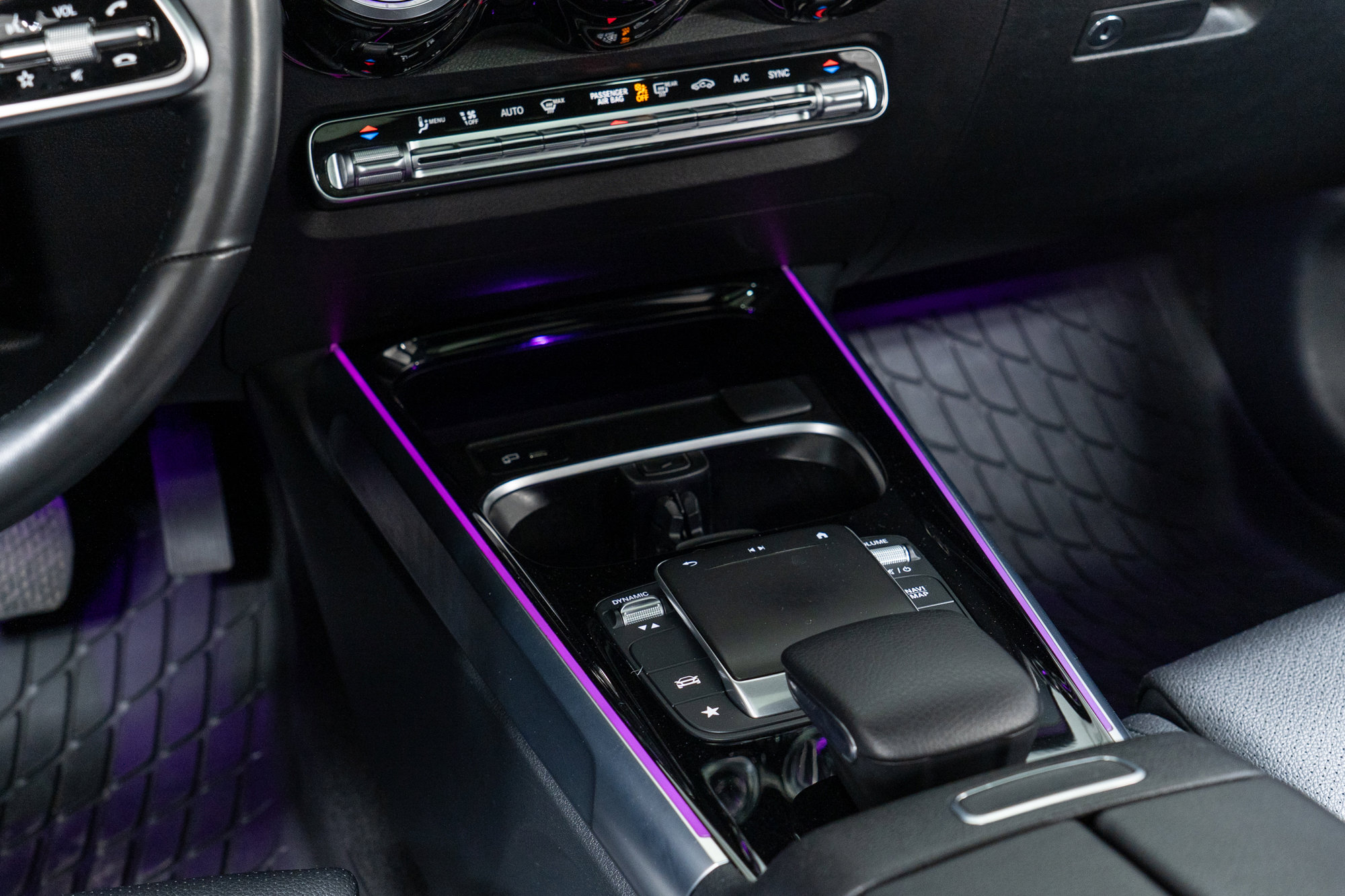 Certified 2022 Mercedes-Benz GLB 250 250 4MATIC image 20