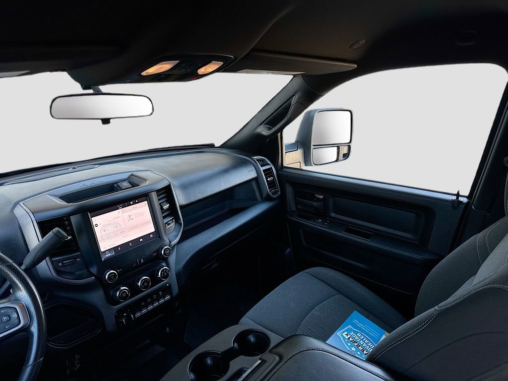 Used 2023 RAM 3500 Tradesman image 23