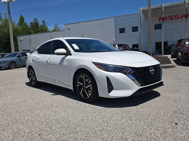 Certified 2025 Nissan Sentra SV image 2