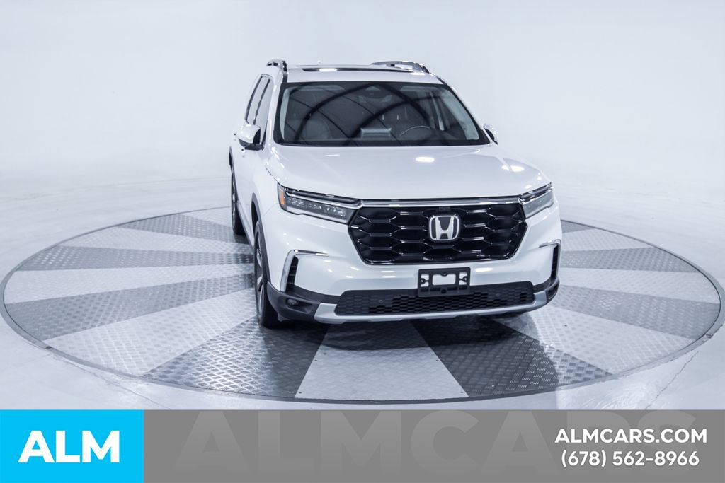 Used 2023 Honda Pilot Elite image 14