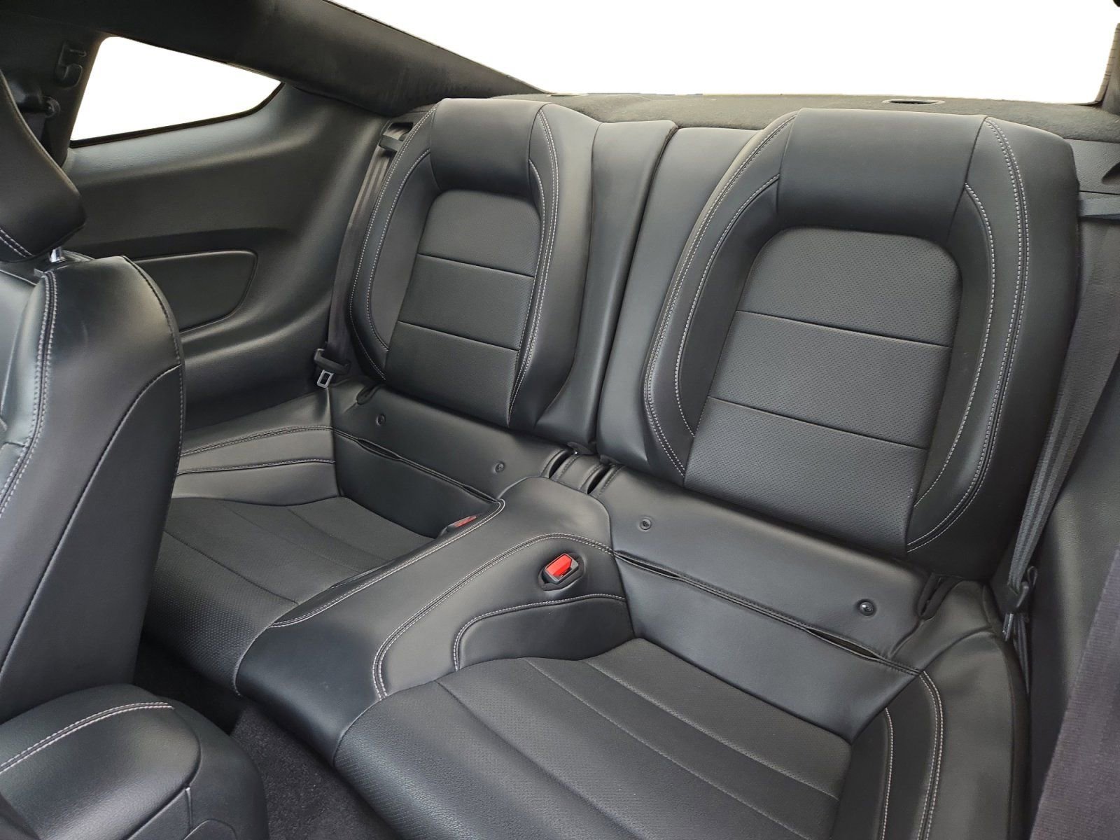 Used 2022 Ford Mustang Premium w/ Equipment Group 201A RWD image 13