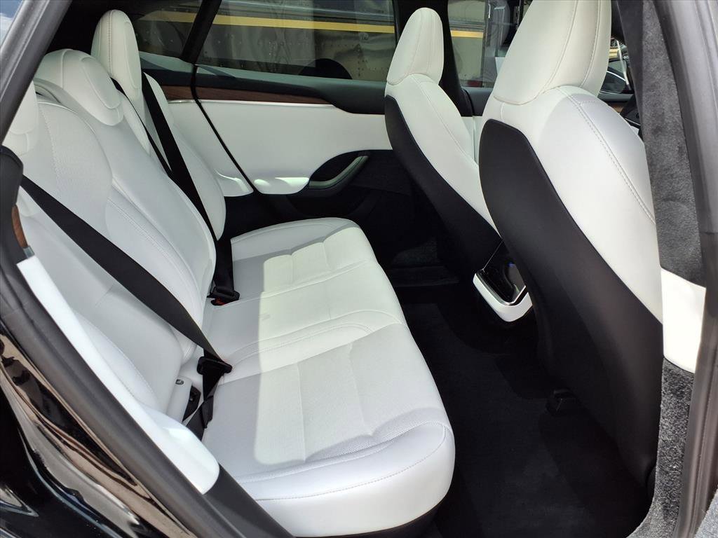 Used 2023 Tesla Model S AWD/4WD image 13