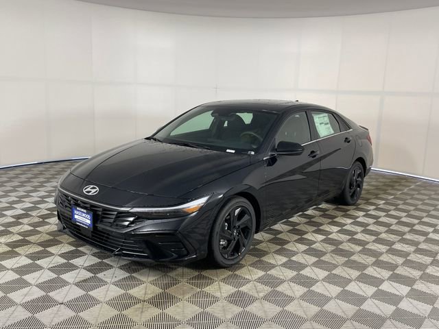 New 2026 Hyundai Elantra SEL Sport