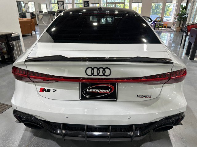Used 2021 Audi RS 7 Sportback AWD/4WD image 32