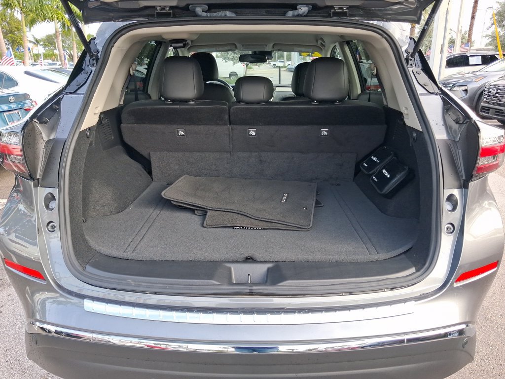 Certified 2024 Nissan Murano SV FWD image 14