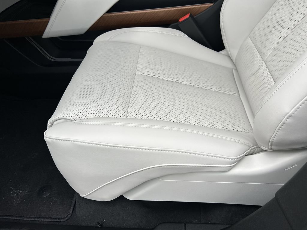 New 2026 Cadillac Vistiq Sport image 21