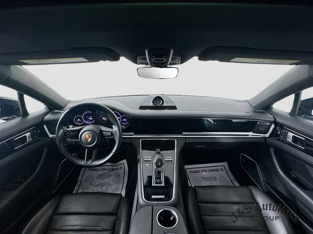 Used 2022 Porsche Panamera Platinum Edition image 28
