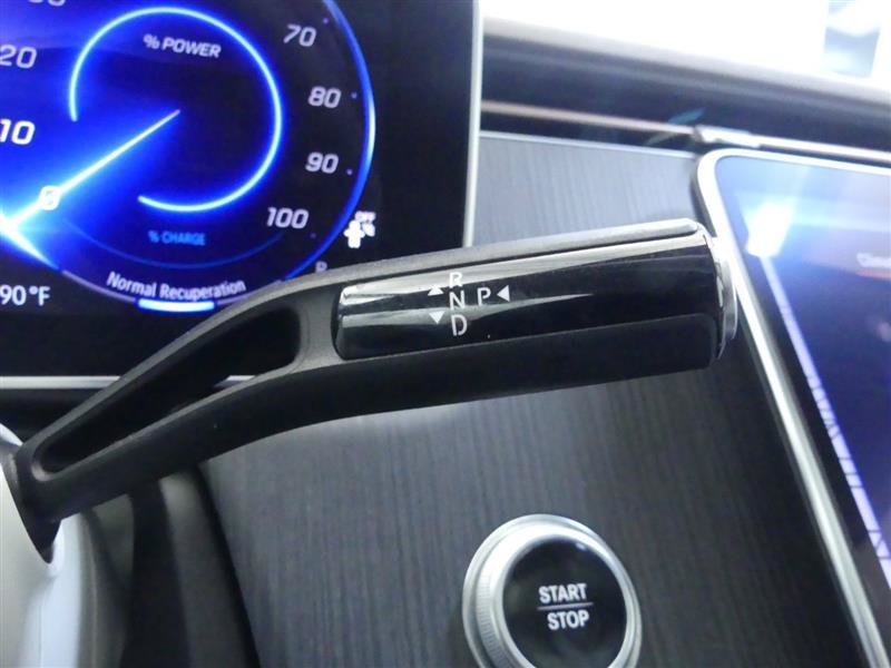 Used 2023 Mercedes-Benz EQE 350+ 4MATIC SUV w/ Exclusive Trim Package image 19