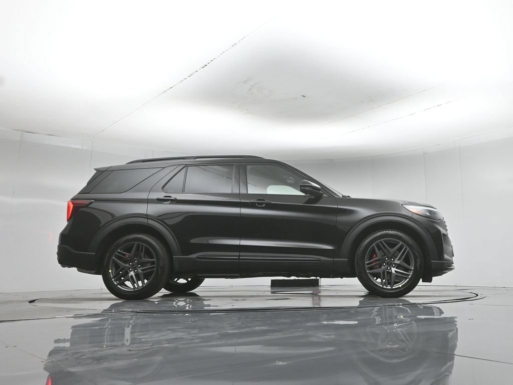 New 2026 Ford Explorer ST RWD image 49